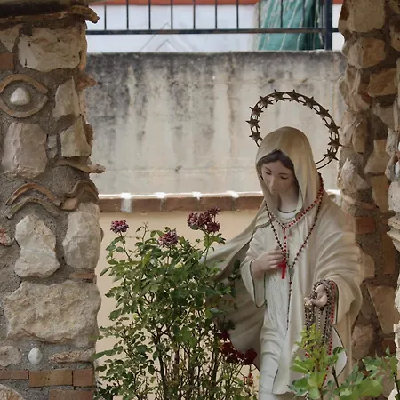 بيت ضيافة La Madonnina 3*