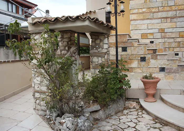 Гостевой дом La Madonnina Сан-Джованни-Ротондо