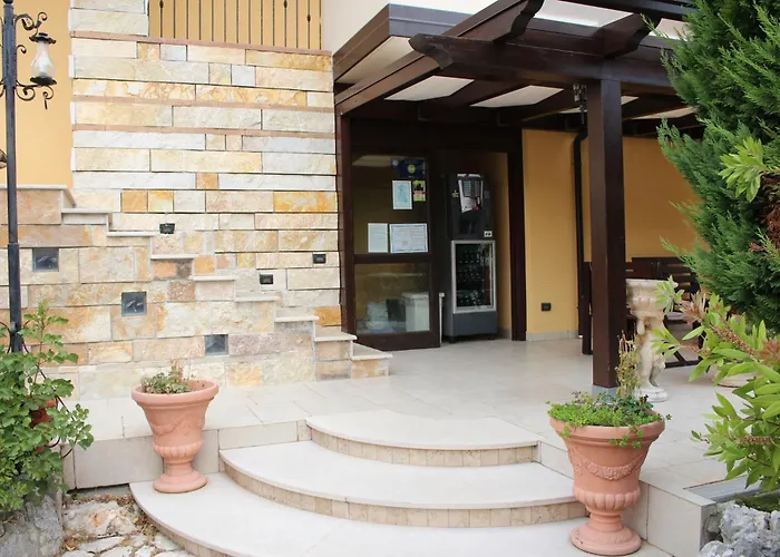 La Madonnina Гостевой дом 3*